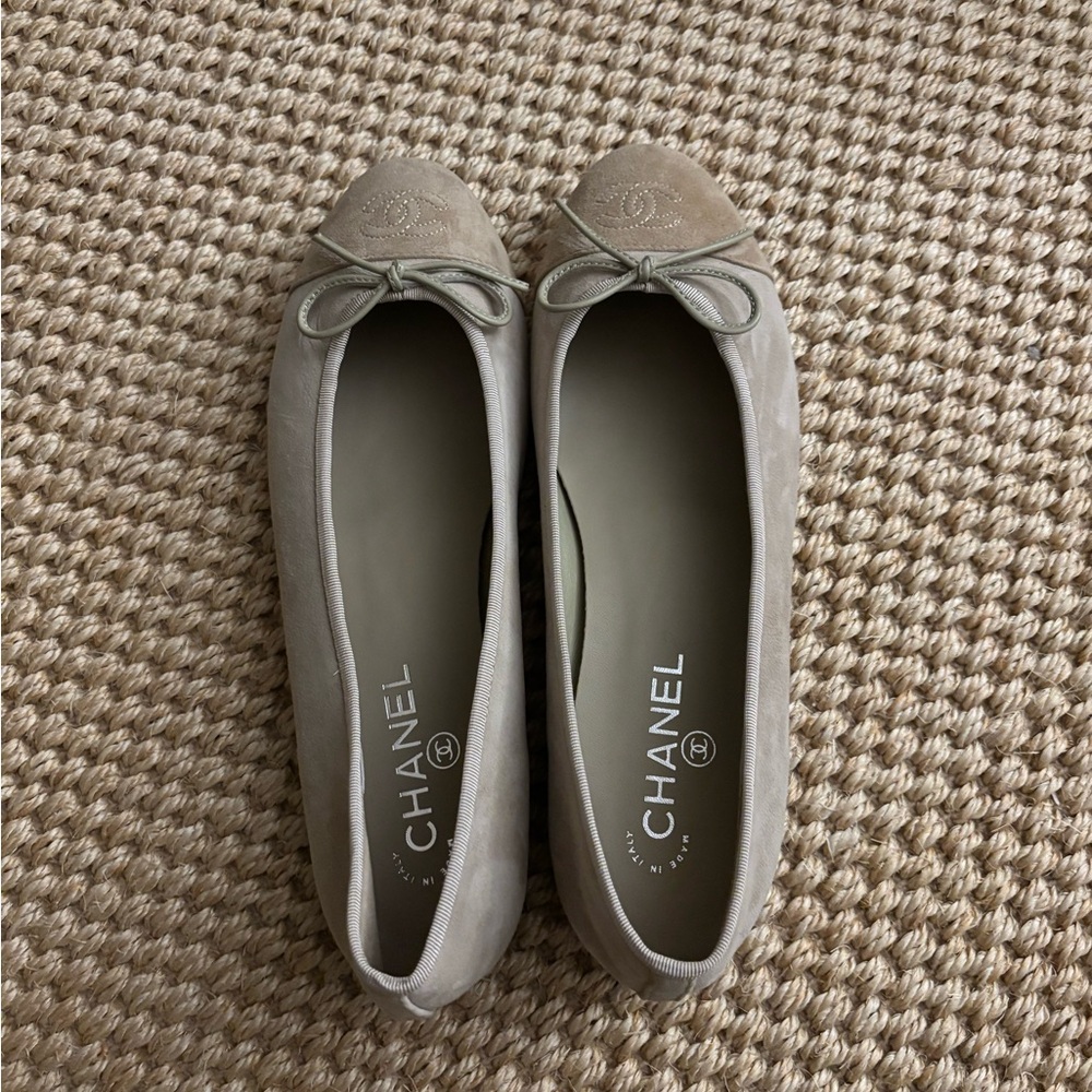 Designer flats - Picture 3 of 6